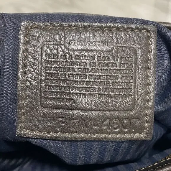 Coach Equestrian Slim Bucket Bag – Style No.‎ 4907 | Vintage Costa Rica Made - Picture 2 of 16